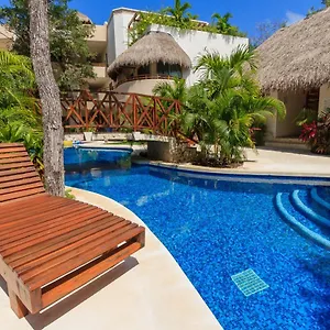 Apartment Perfectly Situated Between The Beach & Town By Stella Tulum